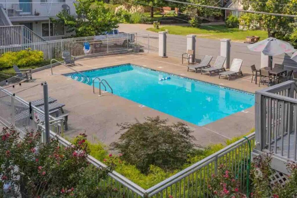 Walk To 12 South, 7 Min To Downtown, Free Parking! Apartment Nashville Exterior photo